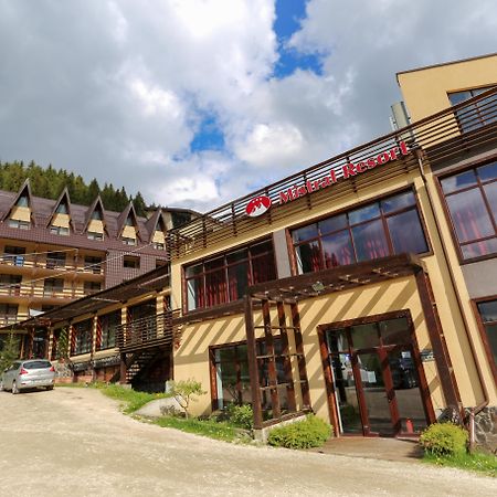 Mistral Resort Moeciu De Sus Bagian luar foto