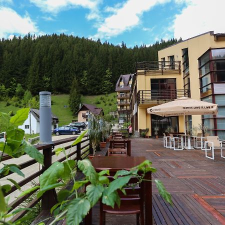 Mistral Resort Moeciu De Sus Bagian luar foto