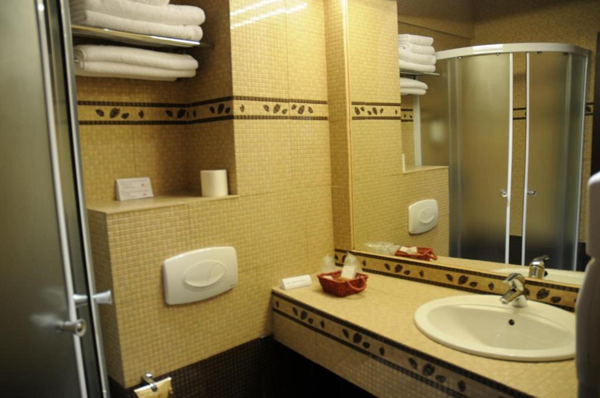Mistral Resort Moeciu De Sus Bagian luar foto