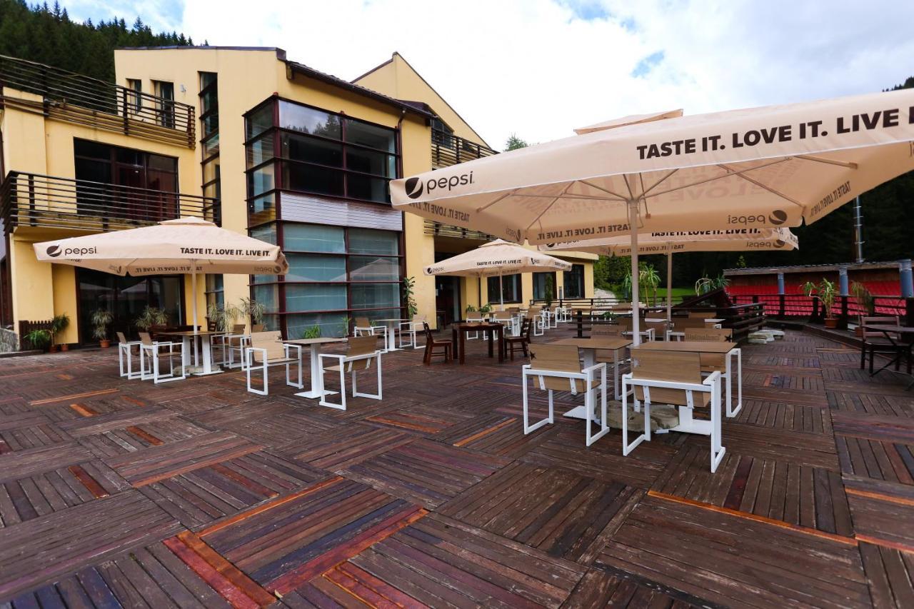 Mistral Resort Moeciu De Sus Bagian luar foto